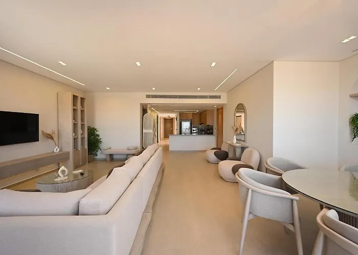 Stunning 3 Bd Penthouse With Private Pool - * El Gouna